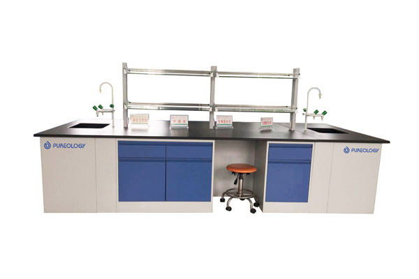 Central Working Bench